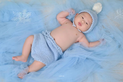 桂平宝宝后囟门闭合时间